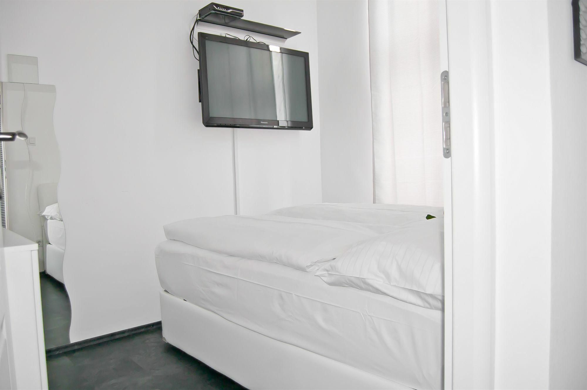 Royal Resort Apartments Westbahnhof เวียนนา ภายนอก รูปภาพ